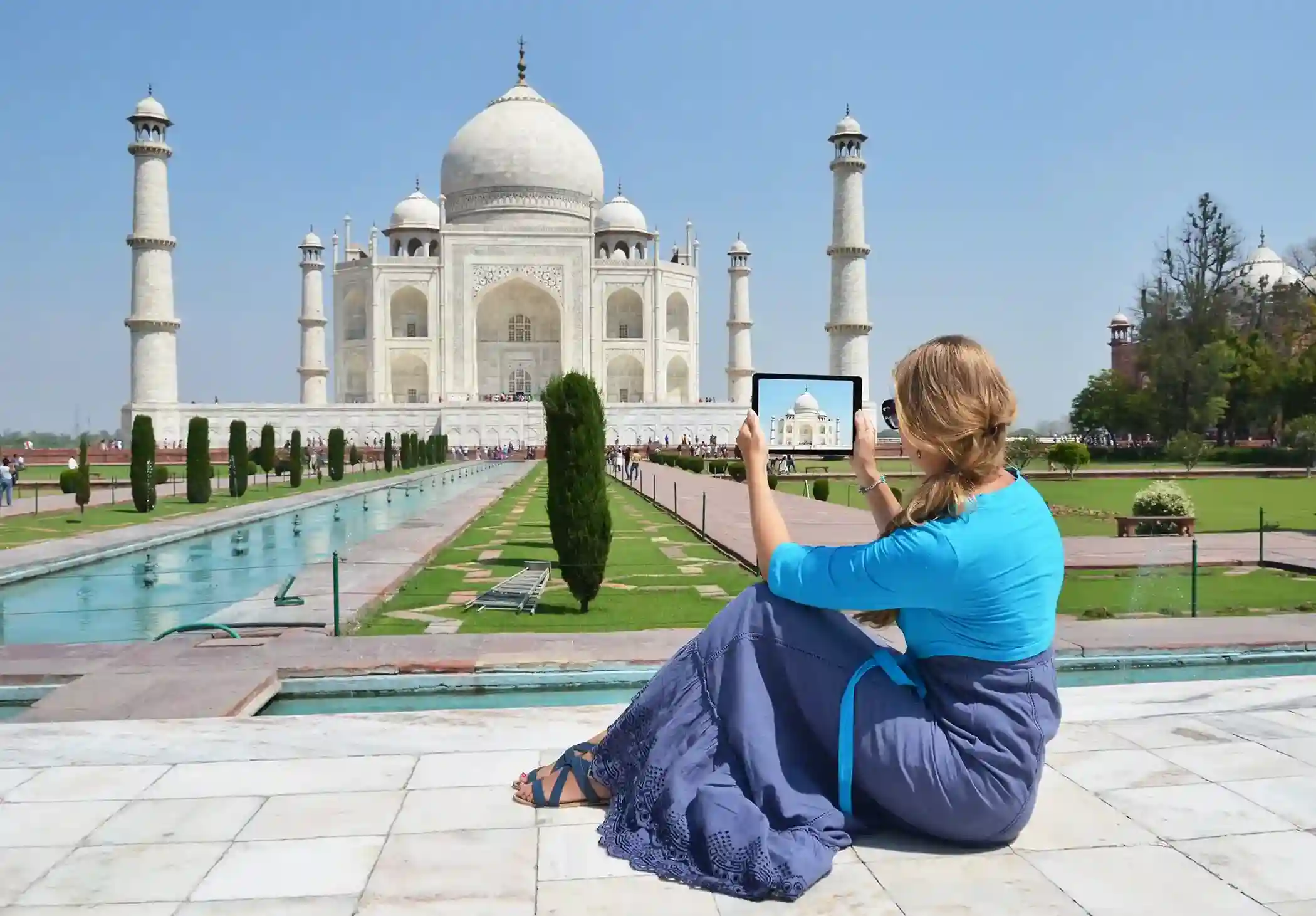 Bangalore to Taj Mahal Same Day Tour with Flights