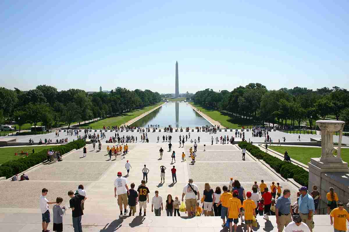DC Monuments Tour with River Cruise