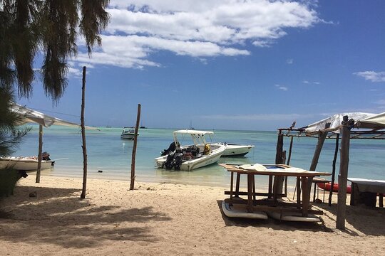 Mauritius full day tour : Private south west with lunch (CHARAMEL)