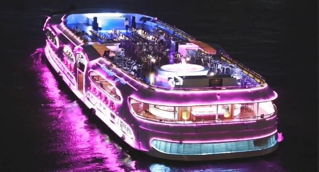 Wonderful Pearl Dinner Cruise in Bangkok