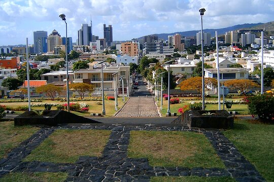 Discovering the North of Mauritius: Full-day incl Botanical garden & lunch (Trou d'Eau Douce)