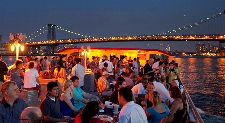 Nighttime or Daytime Sightseeing Cruise 