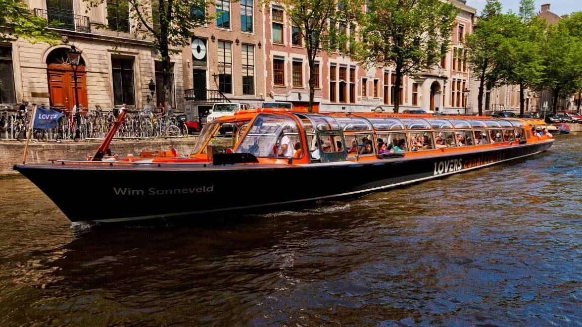 All-Inclusive Canal Cruise Amsterdam by Captain Jack