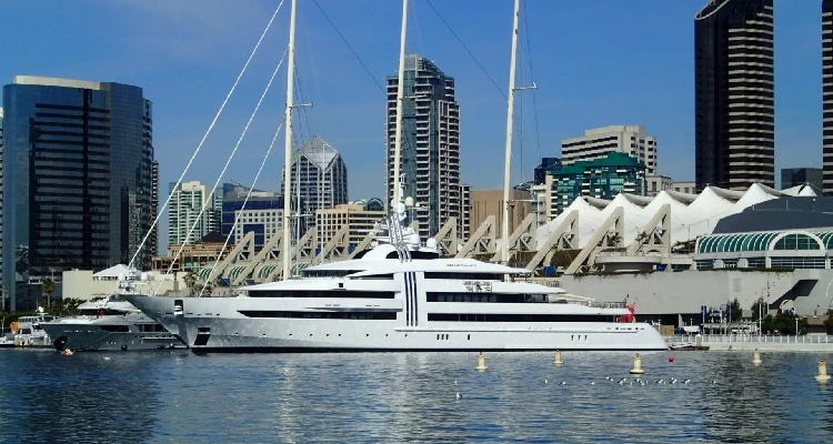 Dhow Cruise Dubai Private Transfer