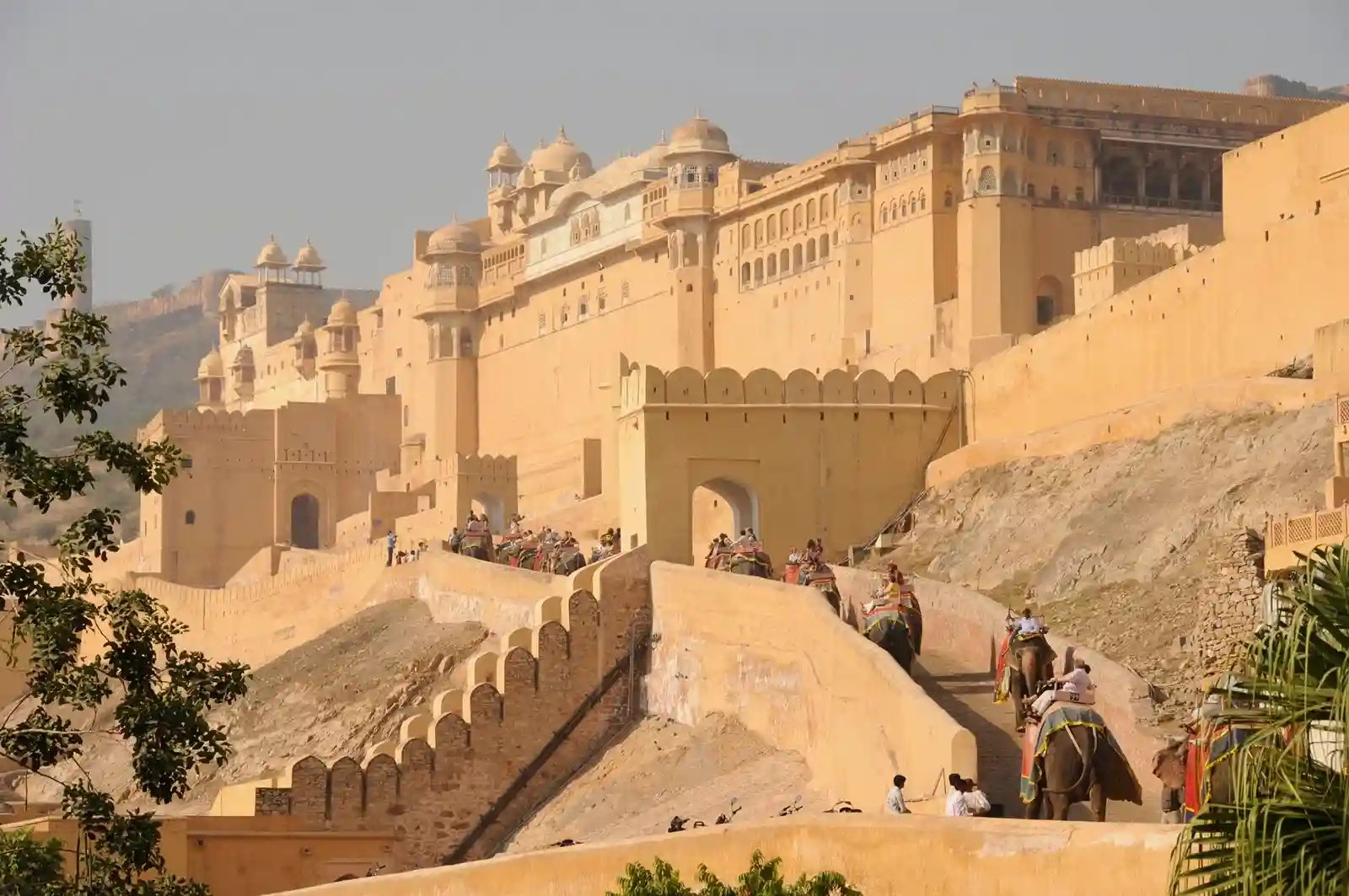 Same Day Taj Mahal, Agra Fort & Baby Taj Tour from Delhi