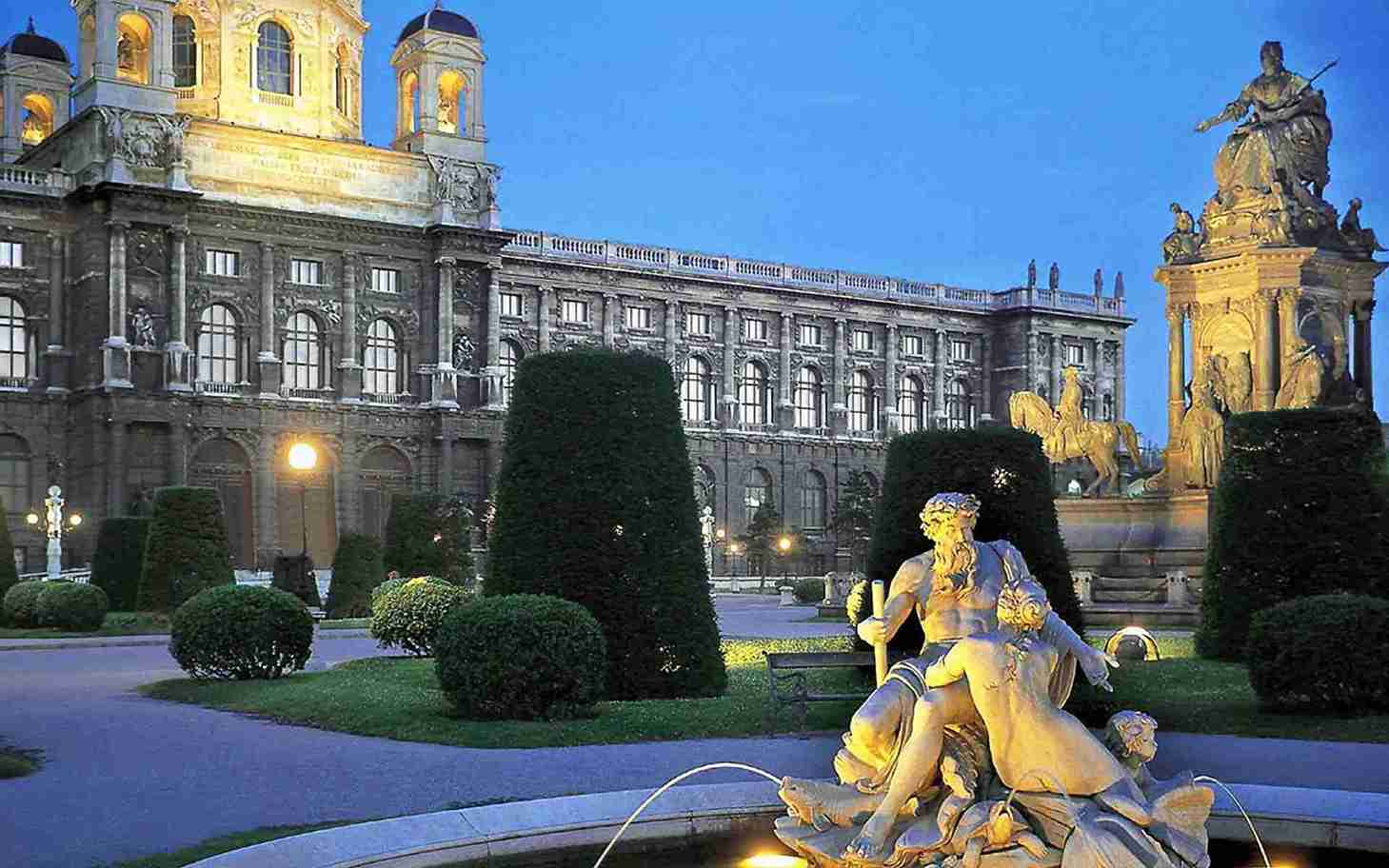 Vienna Hidden History Tour