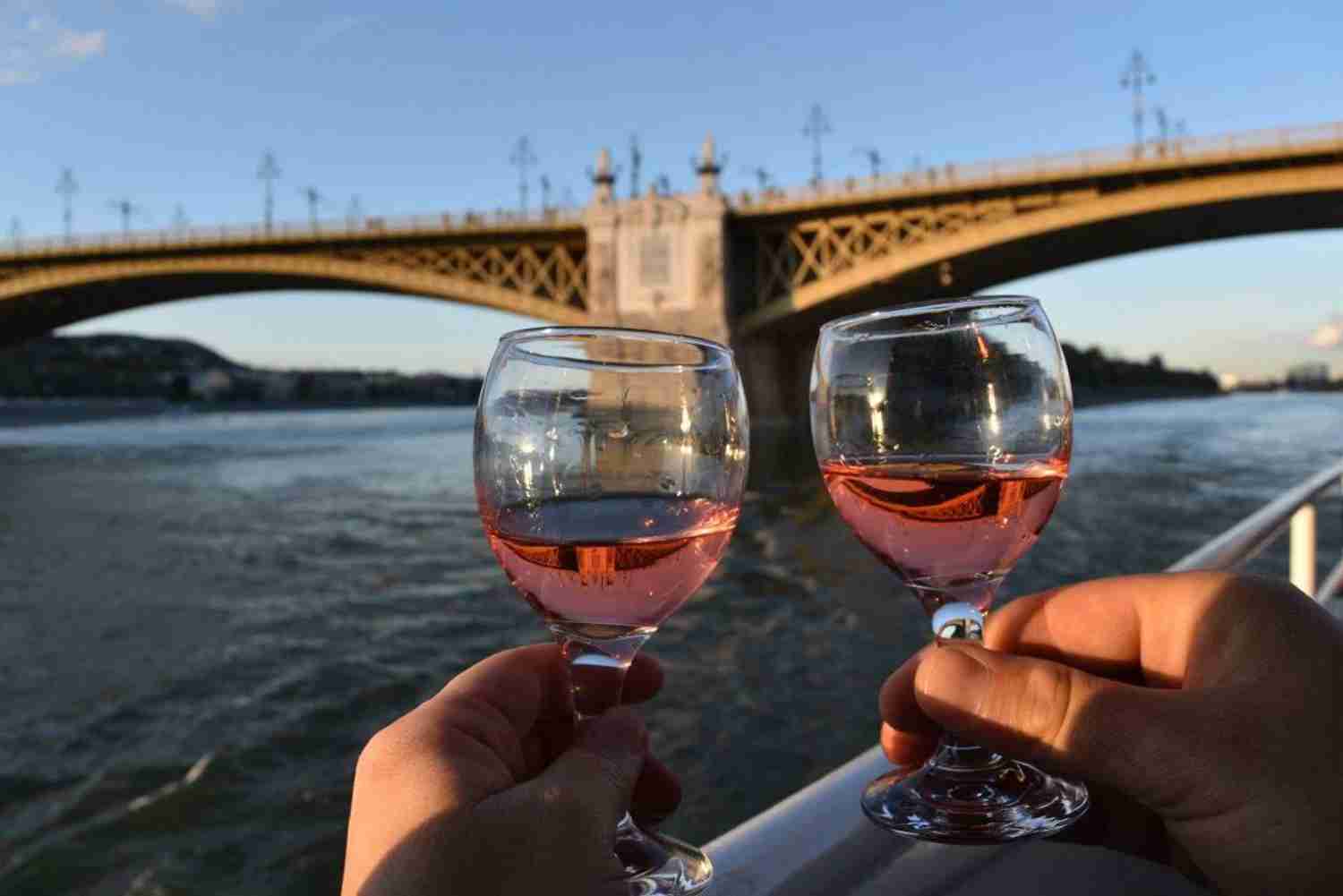 Budapest city highlights cruise