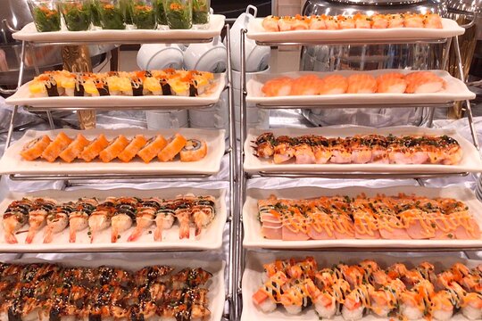 River Star Princess Dinner Cruise: Bangkok Chao Phraya River