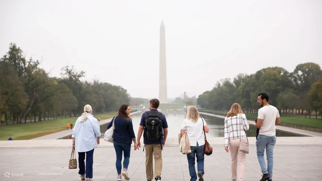 DC Monuments Tour with River Cruise