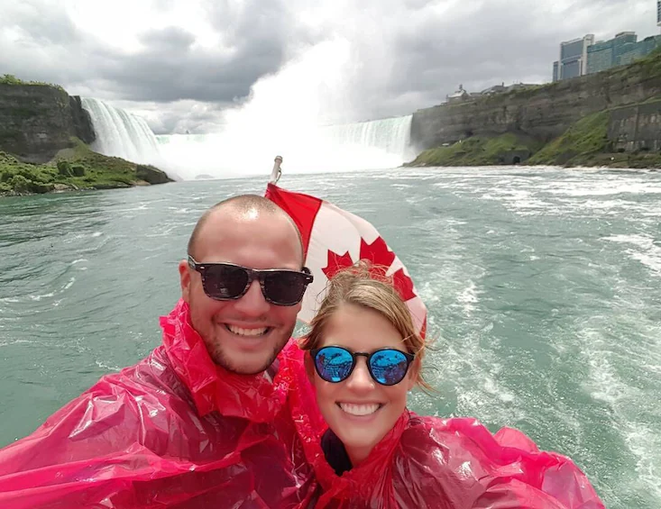 Niagara Falls all inclusive tour with skip-the-line boat and lunch