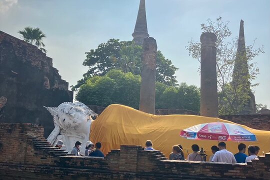 Ayutthaya Glittering Sunset or Sunshine Tour with Heritage Boat - Join Tour