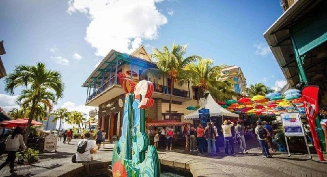Discover the heart of the Capital-Port Louis Private Guided Tour (Min.2 persons) (CHAMAREL)