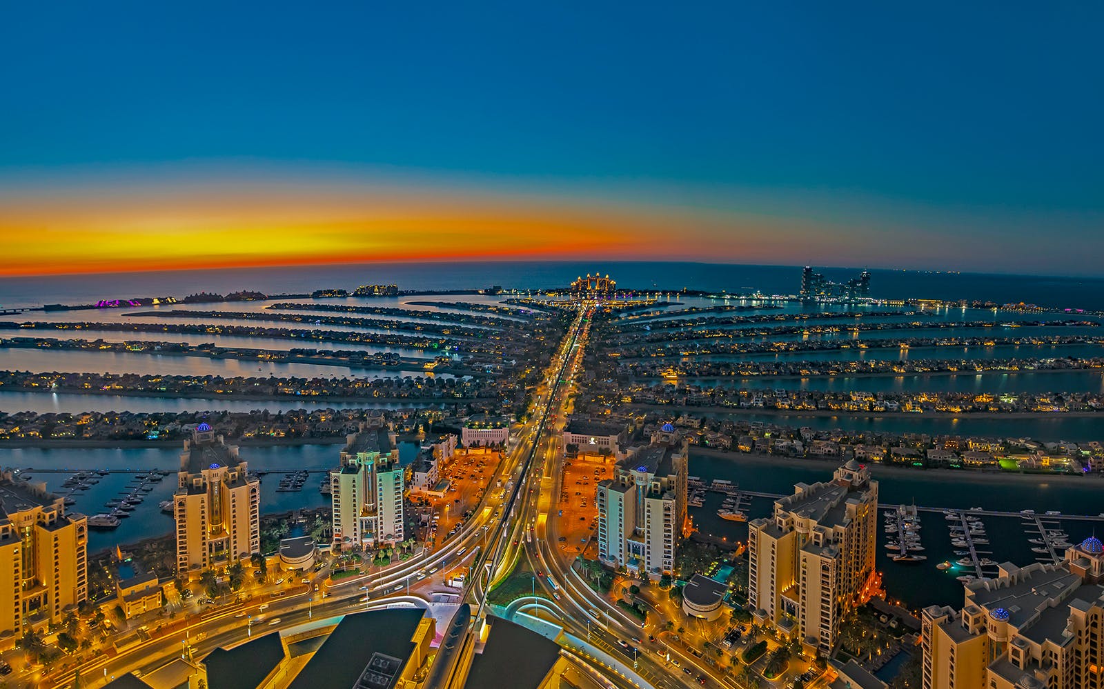 Summer Tour Package at Palm Jumeirah - Dubai