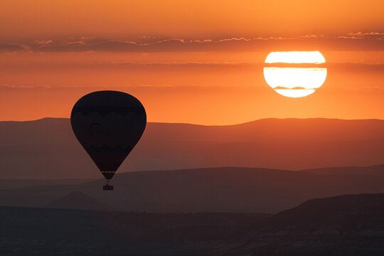Cappadocia Hot Air Balloon Ride / Turquaz Balloons