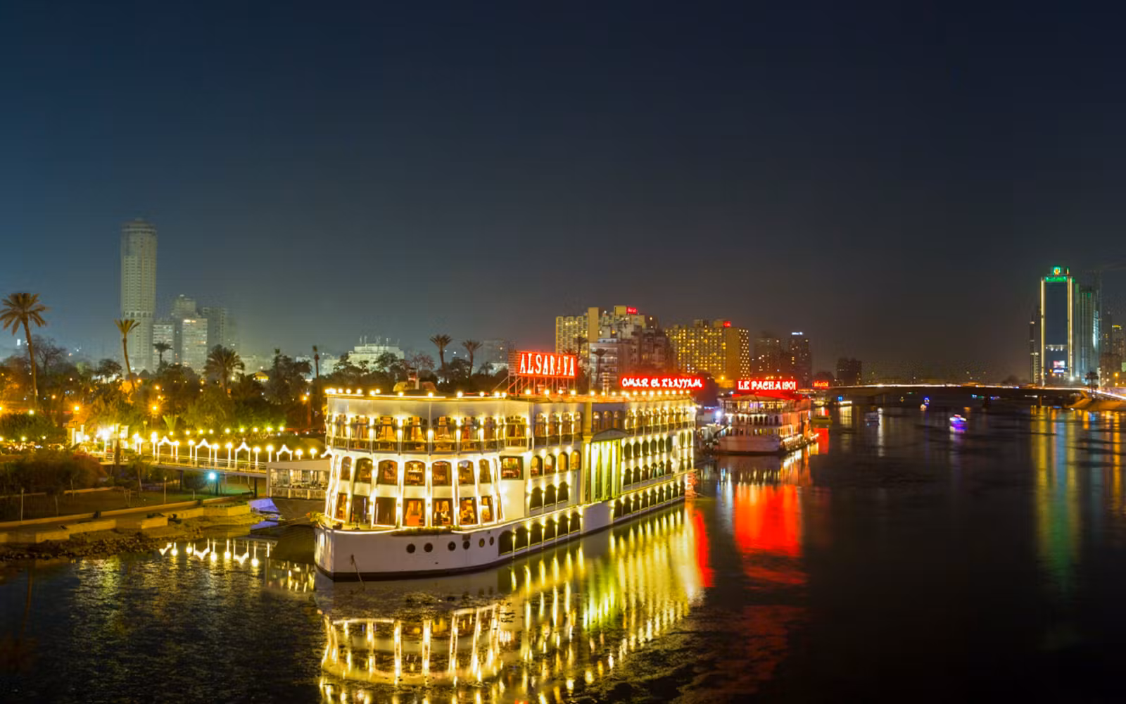 Nile Pharaoh Dinner Cruise with Dance & Tanoura.