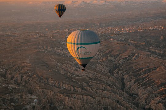 Cappadocia Hot Air Balloon Ride / Turquaz Balloons