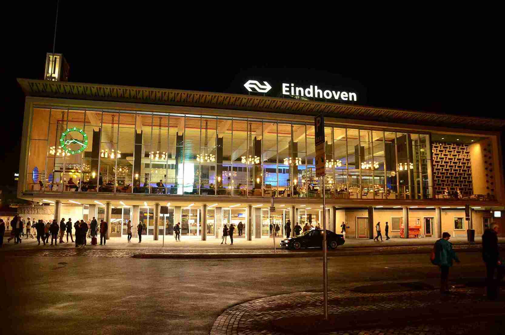 Eindhoven: Train Transfer Eindhoven from/to Rotterdam