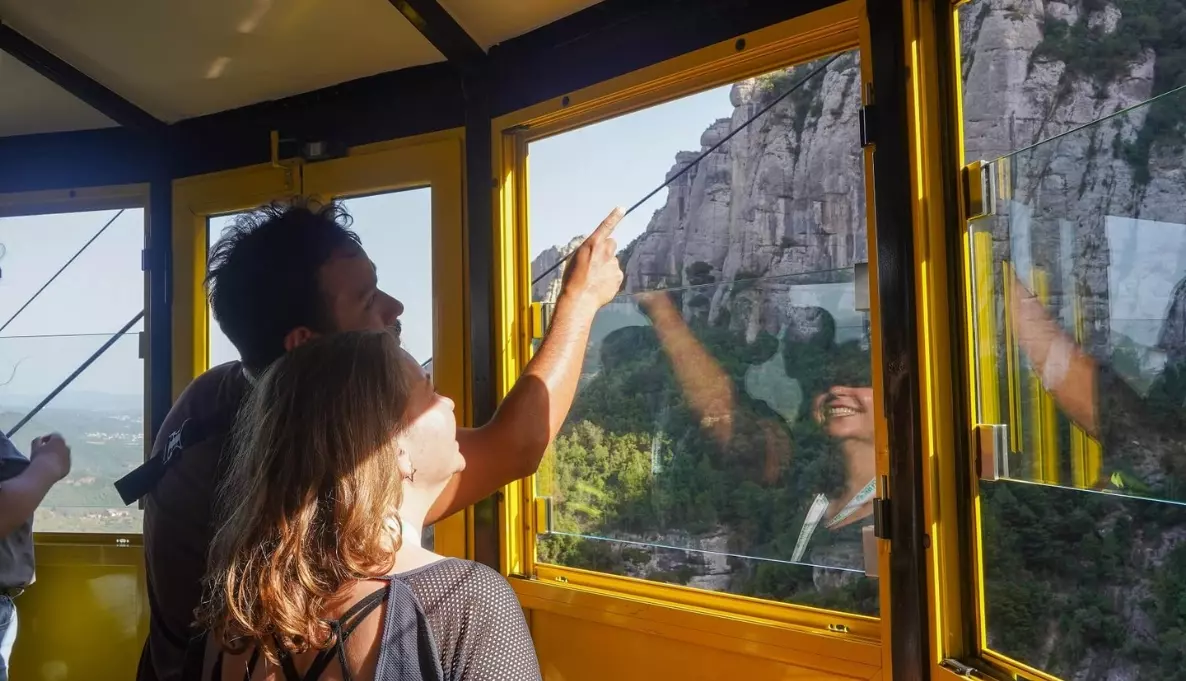 Montserrat Tour with Cog-Wheel Train