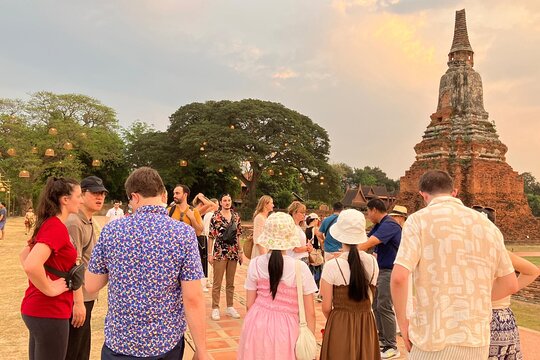 Ayutthaya Glittering Sunset or Sunshine Tour with Heritage Boat - Join Tour