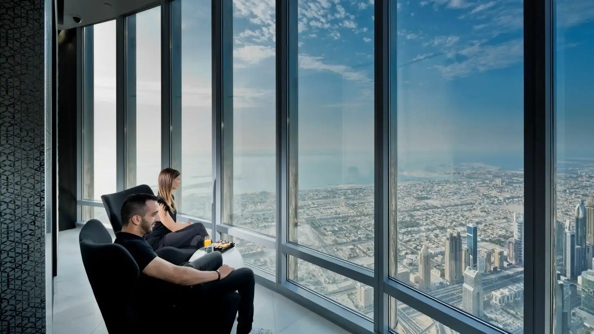 Burj Khalifa At The Top + Dubai Aquarium + Dubai Frame Tickets