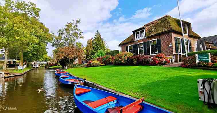 Zaanse, Schans, Volendam, Marken, & Edam Tour from Amsterdam