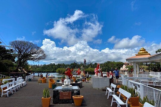 Mauritius full day tour : Private south west with lunch (CHARAMEL)