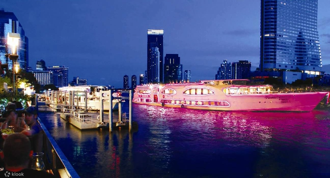 Wonderful Pearl Dinner Cruise in Bangkok