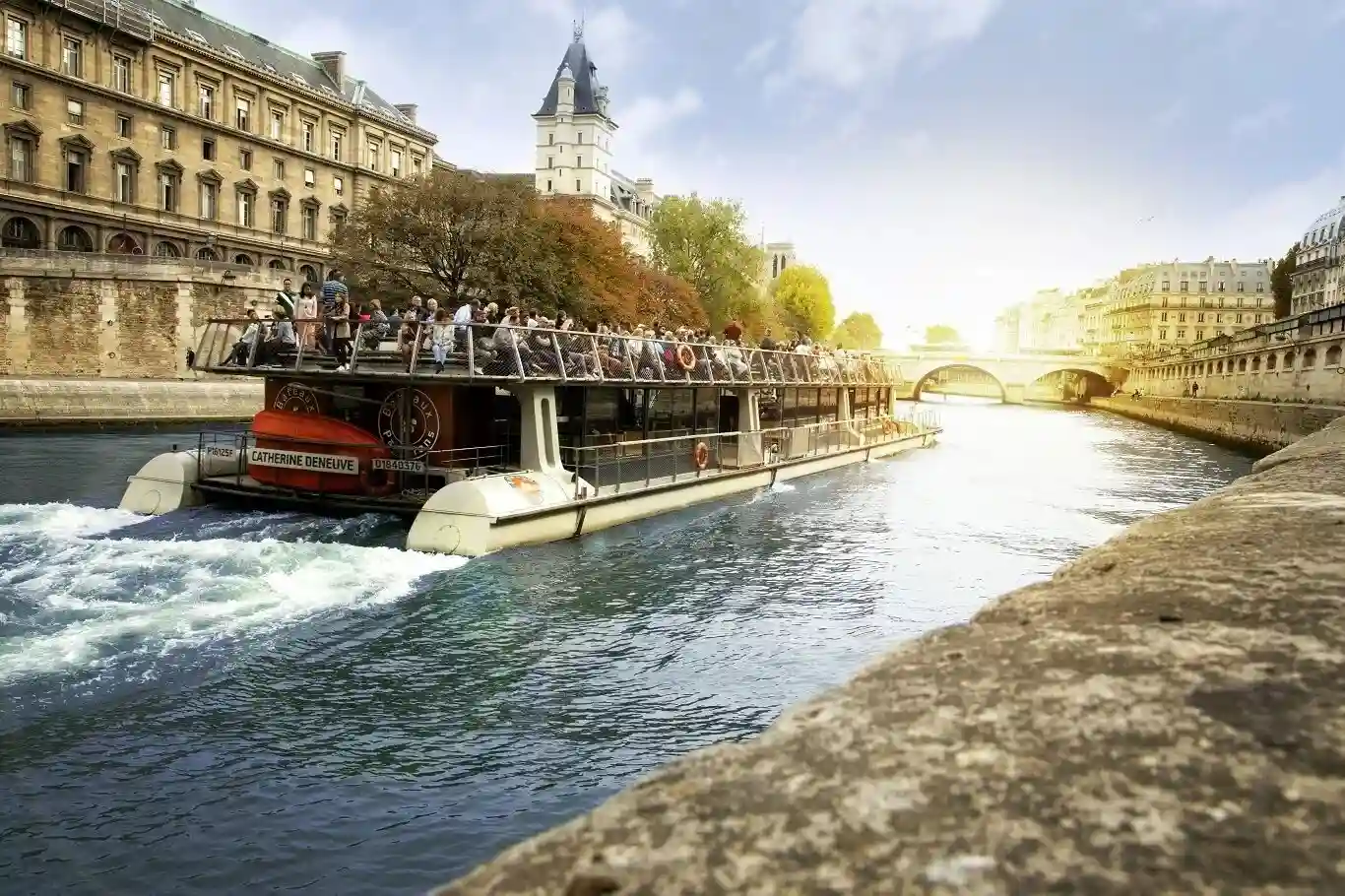Paris Hop-On Hop-Off Bus Tour