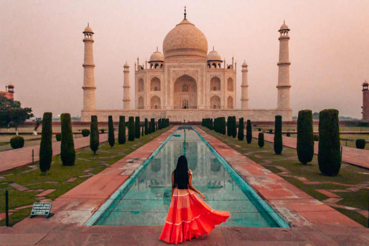 Magical Sunrise at Taj Mahal Agra
