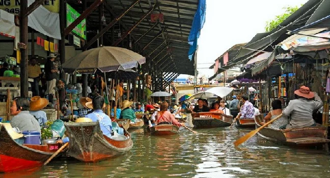 Bangkok Floating Market Mae klong Railway and Amphawa Tour