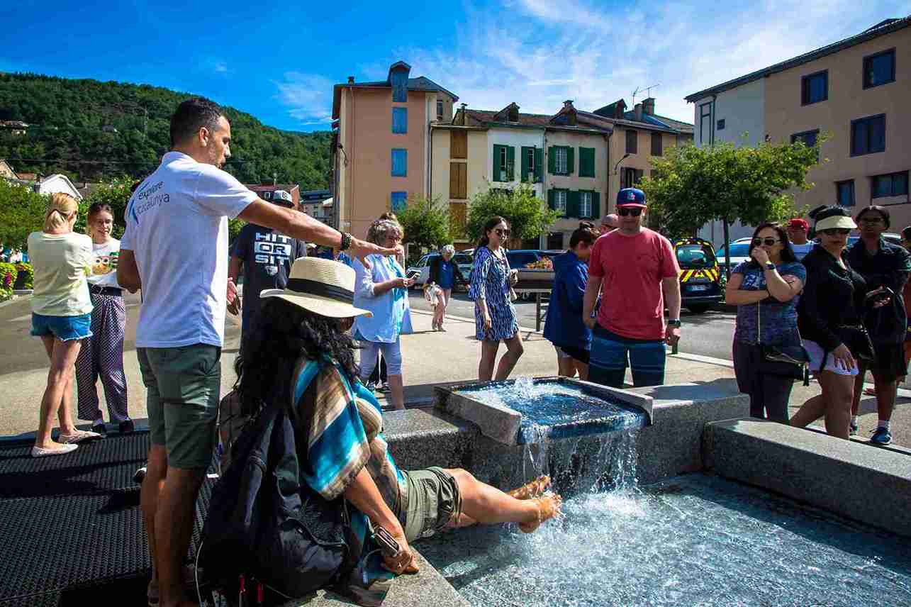 3 Countries in 1 Day Tour from Barcelona