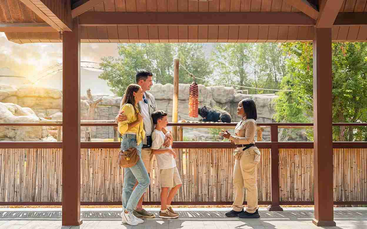 Emirates Park Zoo