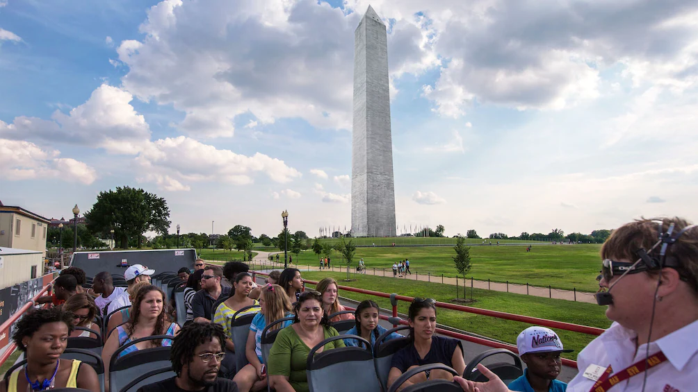 Washington DC Hop-On Hop-Off Tour