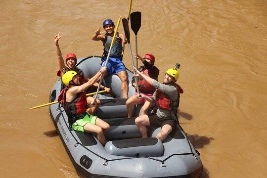 Thai Buffet and Chiang Mai Taeng River Tour