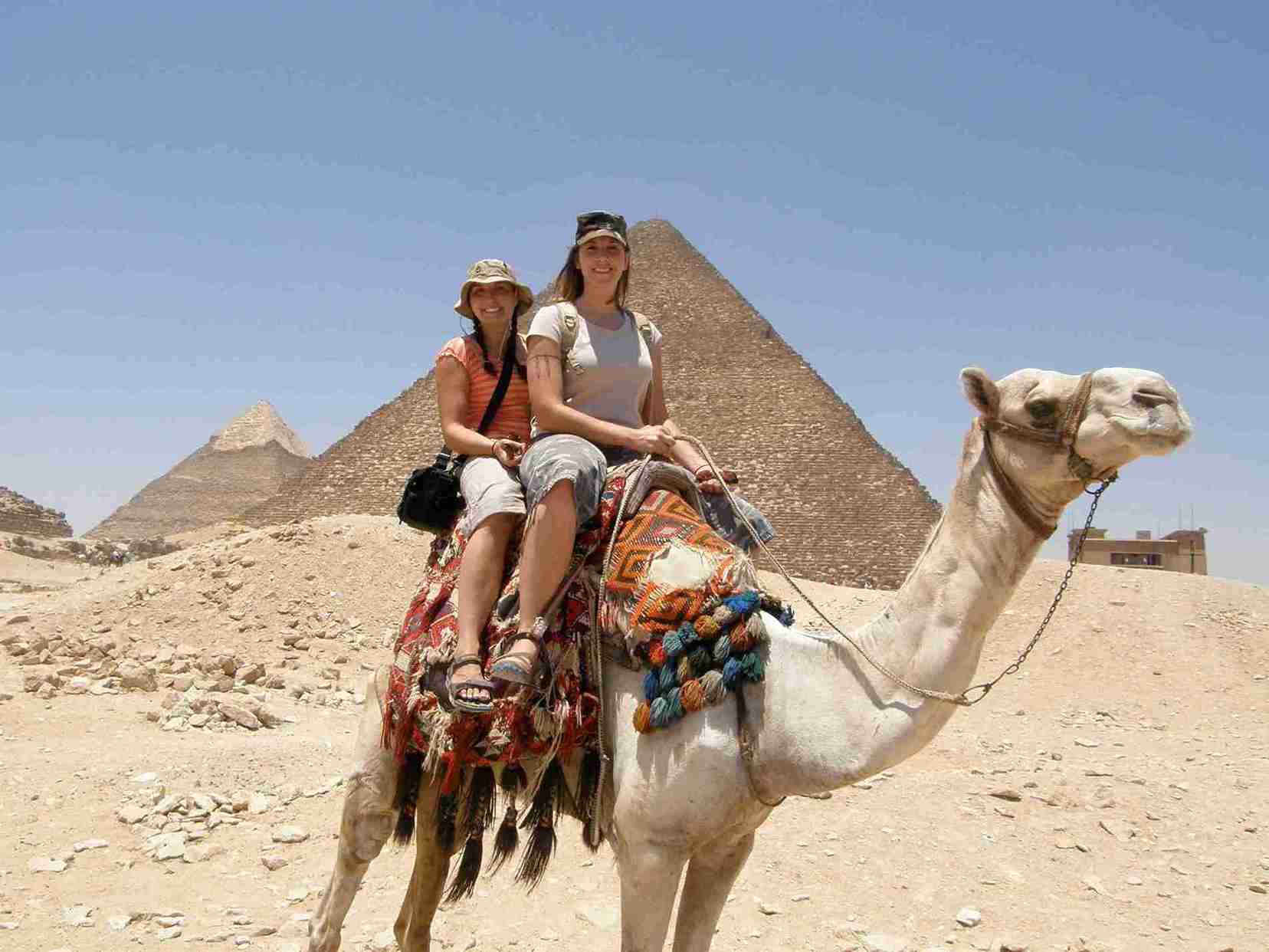 Giza Pyramids private tour