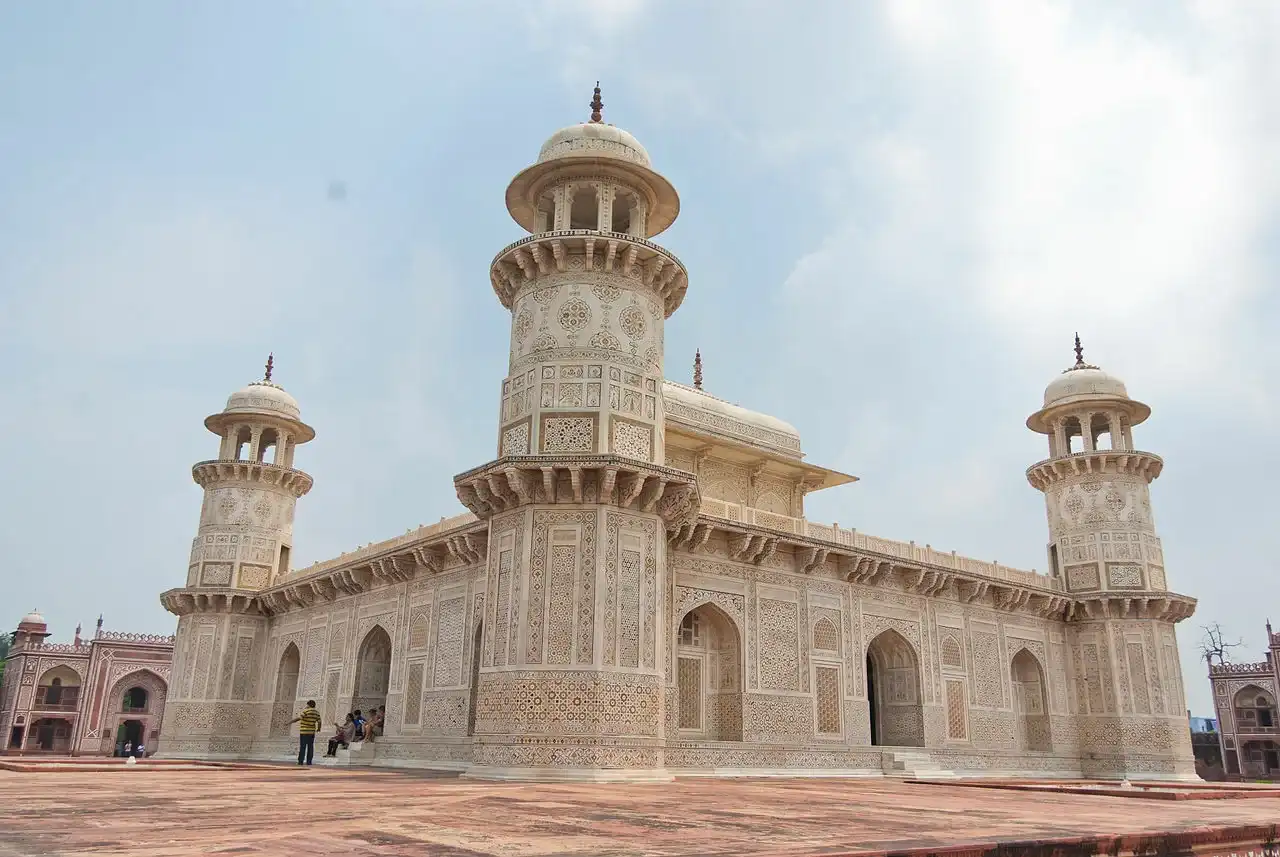 Delhi, Agra, Jaipur & Ranthambhore Tiger Safari Tour