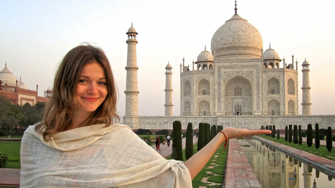 Tour to The Taj Mahal and Agra