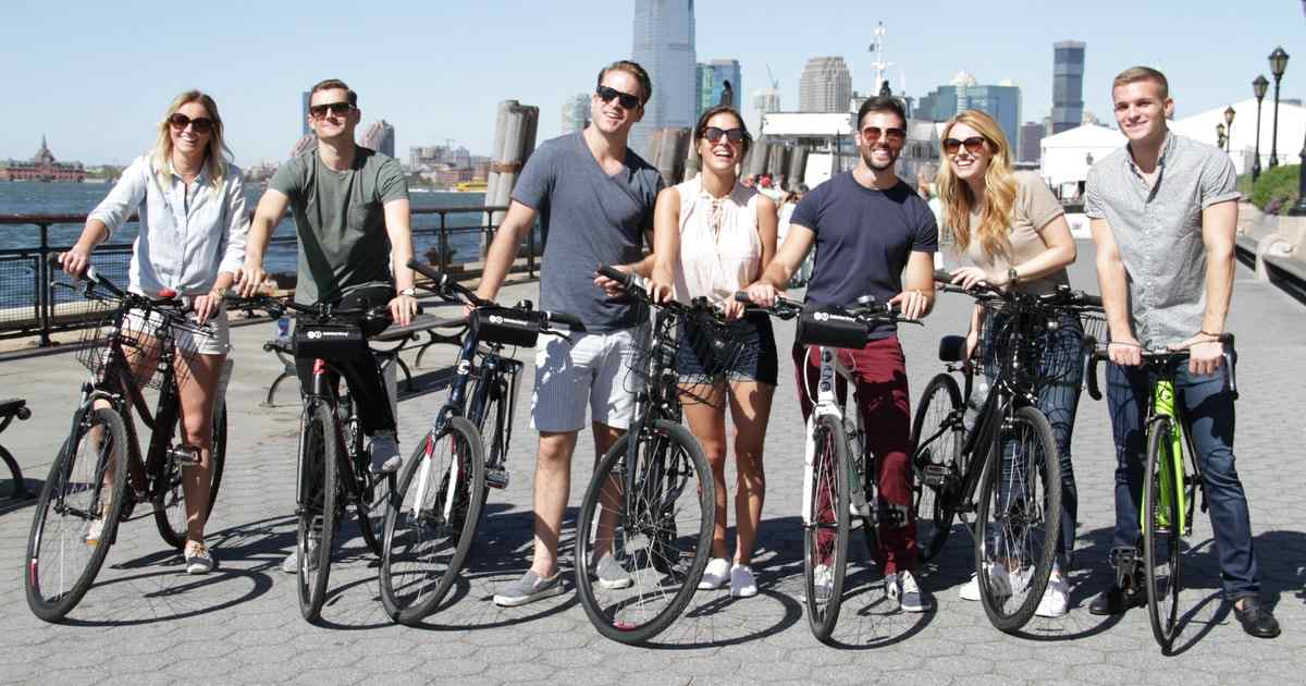 Rotterdam City Highlights Guided Bike Tour