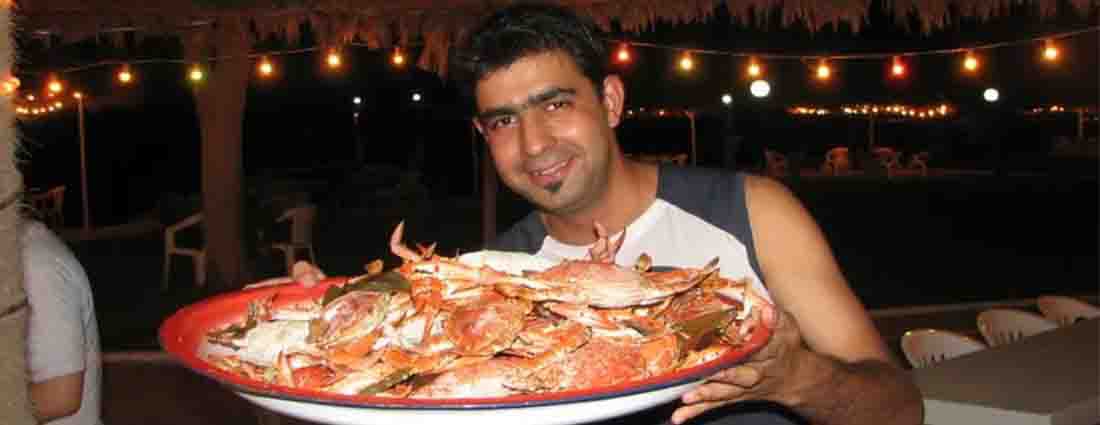 Flamingo Beach Resort Crab Hunting at Dubai