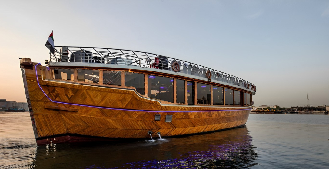 Dhow Cruise Dinner Dubai Creek