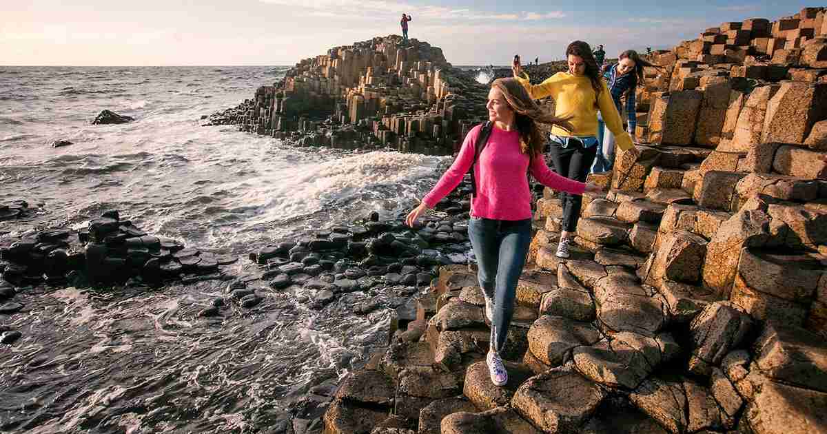 Dublin Giants Causeway and Belfast tour