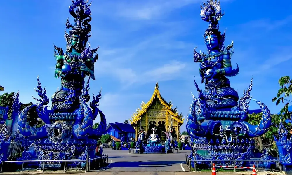 Chiang Rai White Temple, Blue Temple and more from Chiang Mai (Small Group Tour-Meeting Point)