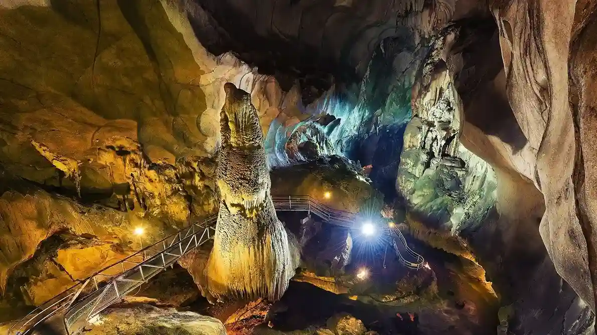 Gua Tempurung Cave