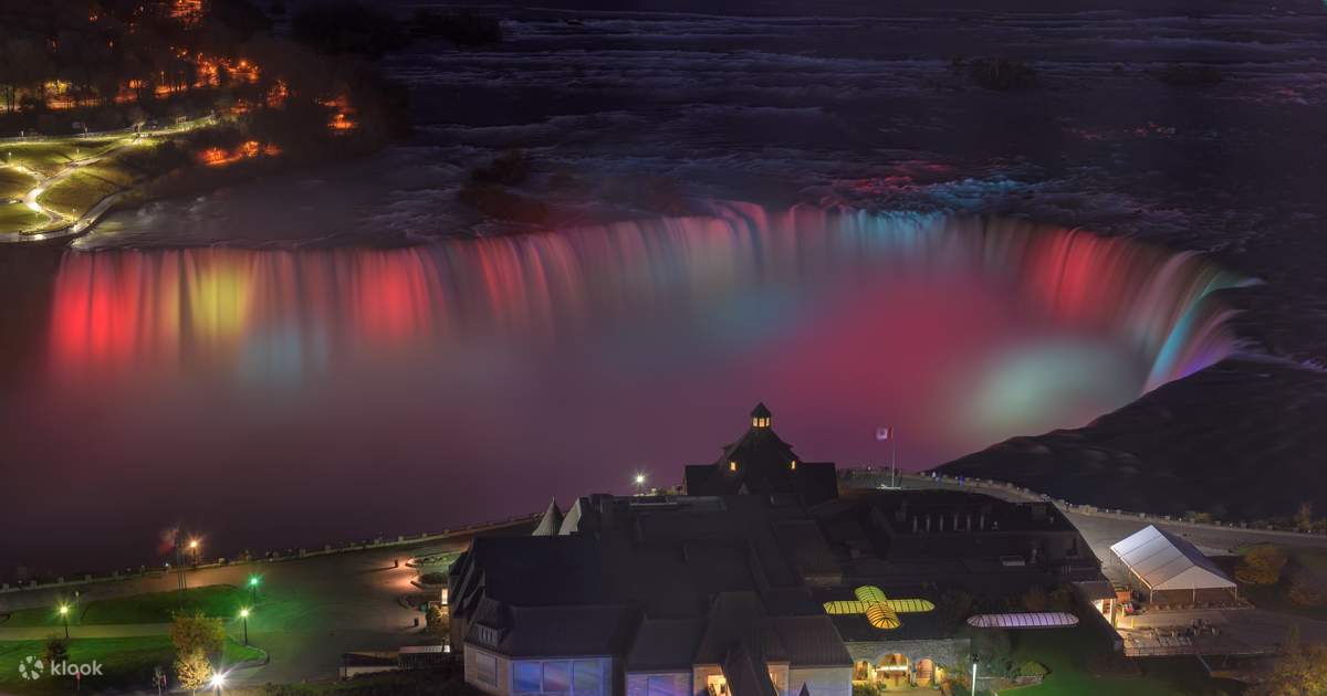 Niagara Falls Evening Tour with Boat and Dinner