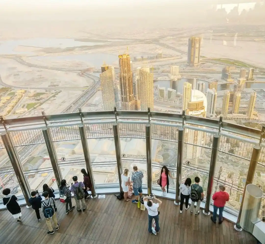  Burj Khalifa At The Top Level 124 + Dubai Aquarium Tickets